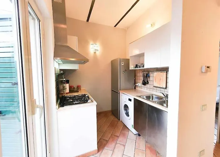 Cozy In Pigneto Up To 4